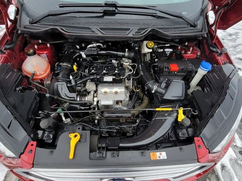 Used 2021 Ford EcoSport SE w/ SE Convenience Package image 17