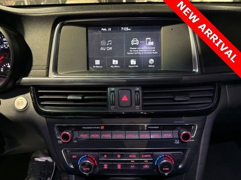 Used 2018 Kia Optima EX w/ Premium Package image 14