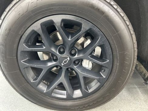 Used 2023 Chevrolet Silverado 1500 High Country w/ LPO, Dark Essentials Package image 30