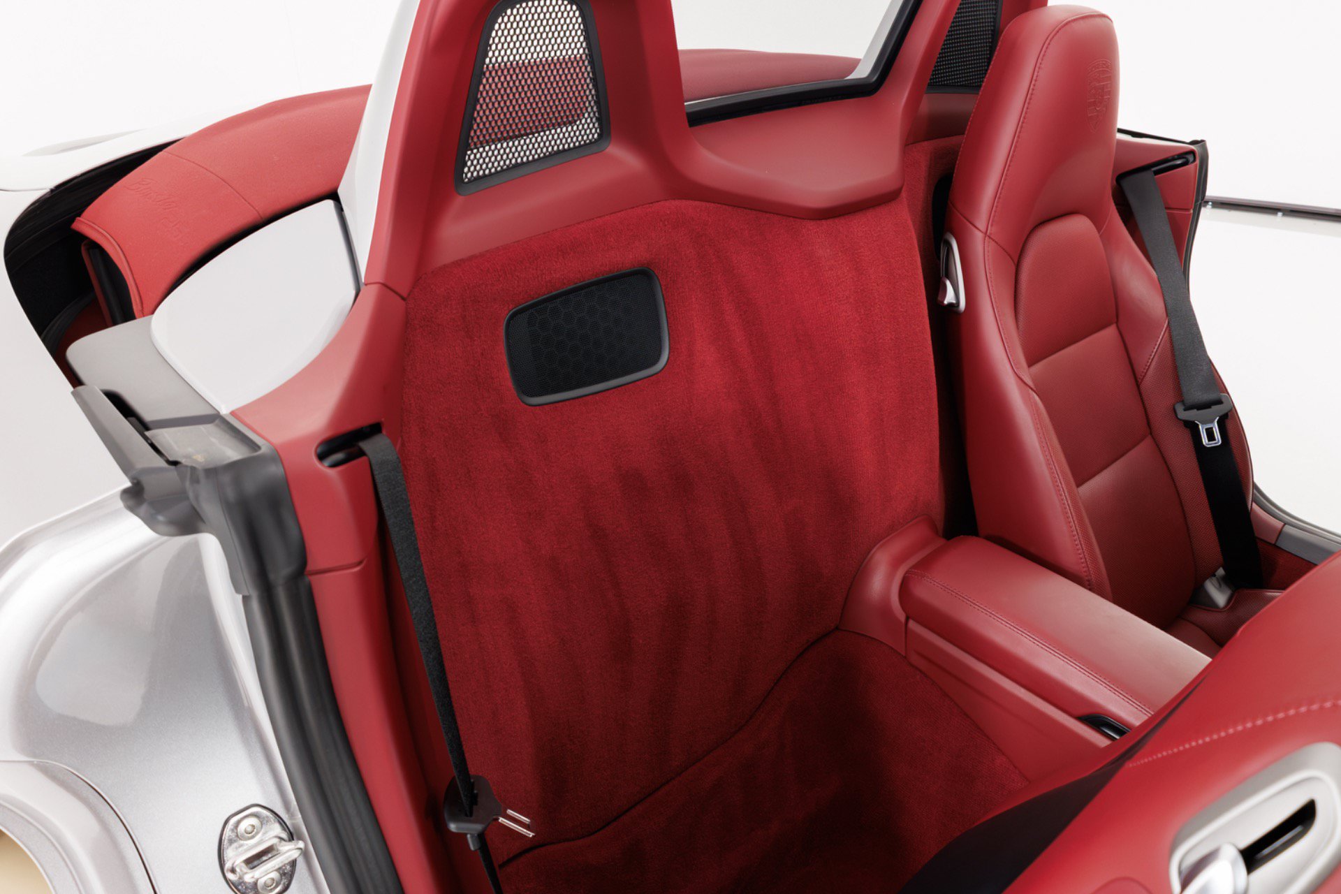 Used 2021 Porsche 718 Boxster RWD image 47