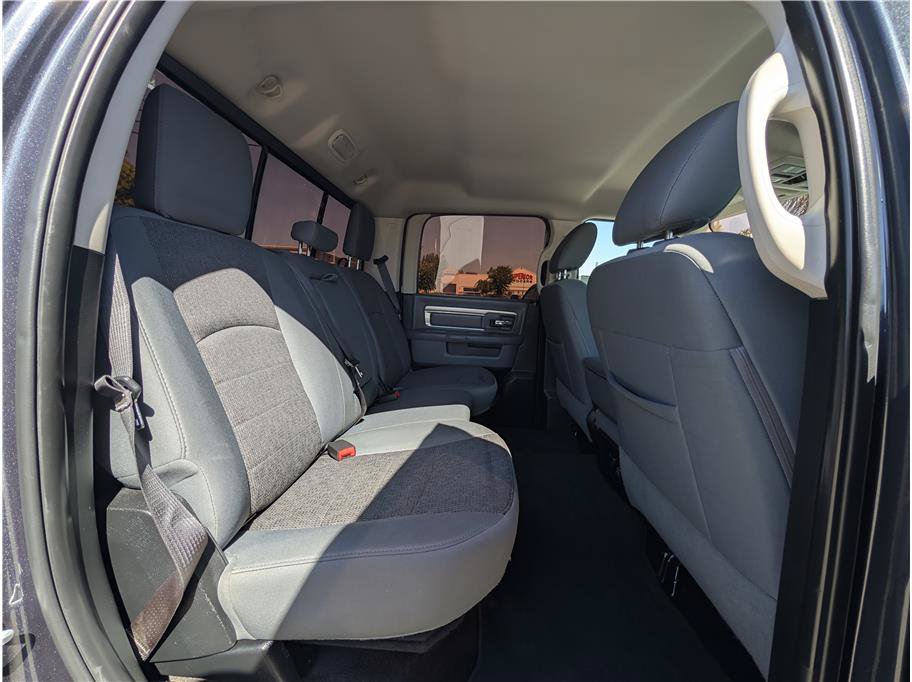 Used 2017 RAM 1500 Big Horn RWD image 14