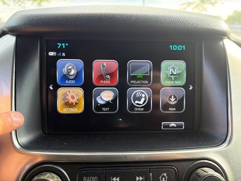 Used 2019 Chevrolet Tahoe 4WD image 22