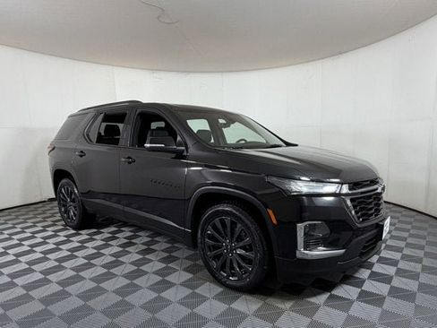 Used 2023 Chevrolet Traverse RS AWD/4WD image 1