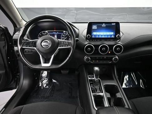 Used 2022 Nissan Sentra SV w/ Trunk Package FWD image 11