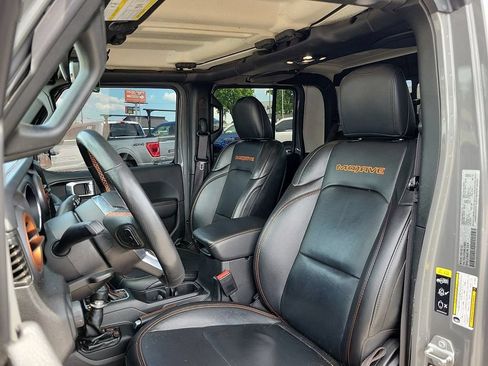 Used 2022 Jeep Gladiator Mojave w/ Cold Weather Group AWD/4WD image 11