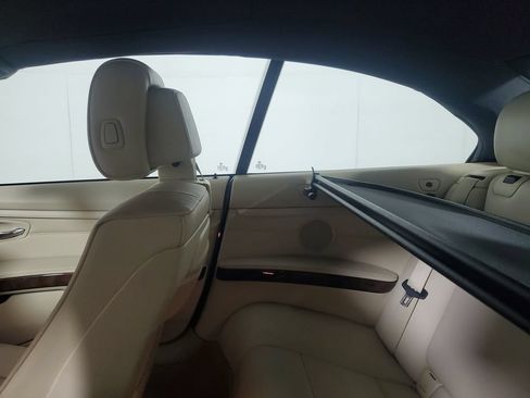 Used 2013 BMW 328i Convertible RWD image 10
