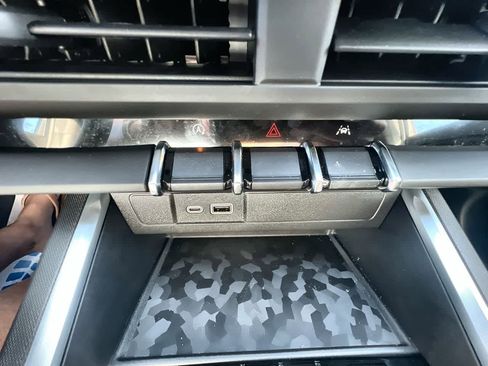 New 2025 Chevrolet Colorado W/T w/ WT Custom Package image 18