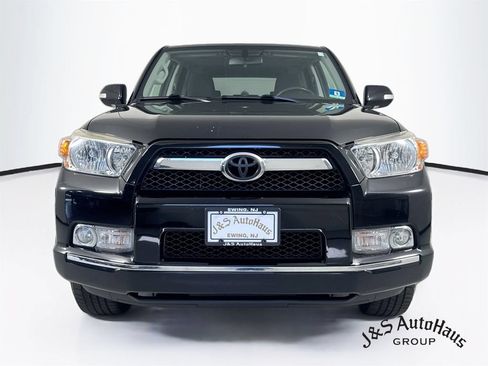 Used 2010 Toyota 4Runner SR5 RWD image 2