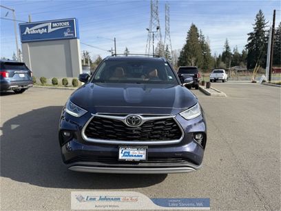 Used 2022 Toyota Highlander Platinum