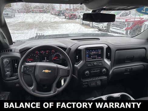 Used 2022 Chevrolet Silverado 2500 Custom w/ Custom Value Package image 12