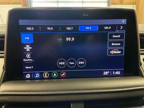 Used 2021 Chevrolet Tahoe Z71 w/ Luxury Package image 19