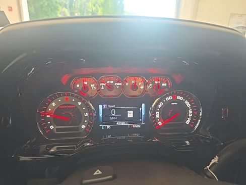 Used 2018 Chevrolet Silverado 1500 LTZ Z71 w/ LTZ Plus Package AWD/4WD image 14