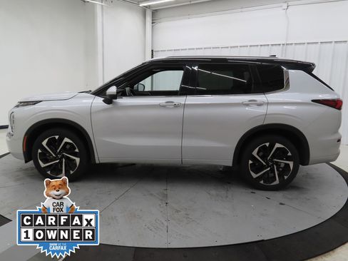 Used 2024 Mitsubishi Outlander SEL image 6