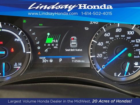 Used 2020 Toyota Highlander XLE image 14