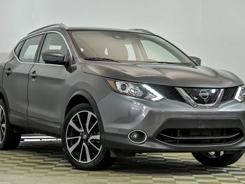 Used 2017 Nissan Rogue Sport SL w/ SL Premium Package AWD/4WD image 1