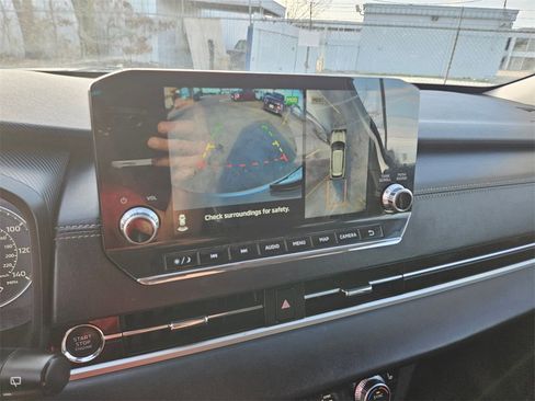 Used 2024 Mitsubishi Outlander SE image 22