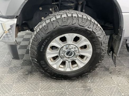 Used 2021 Ford F250 XLT w/ XLT Value Package image 16