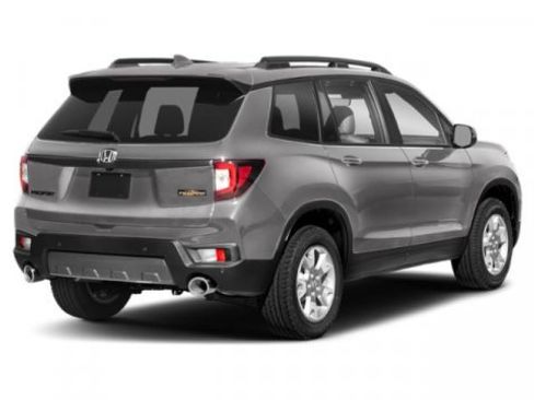 Certified 2023 Honda Passport TrailSport image 2