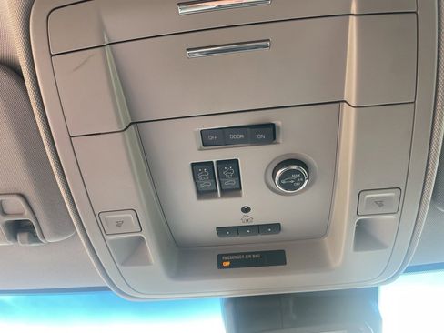 Used 2019 Chevrolet Tahoe Premier image 25