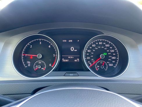 Used 2015 Volkswagen Golf TDI SE image 14