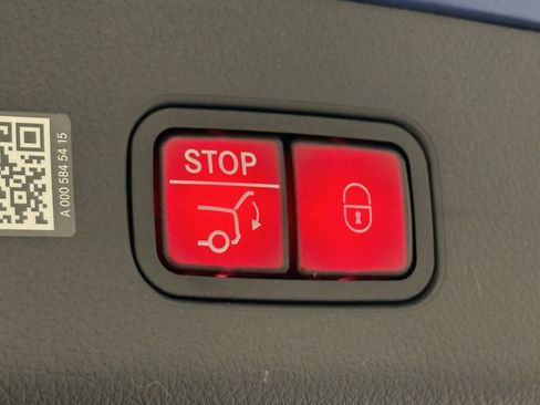 New 2026 Mercedes-Benz GLC 300 4MATIC image 21