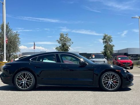 Used 2023 Porsche Taycan 4S AWD/4WD image 7