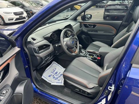 Used 2025 Subaru Forester Sport AWD/4WD image 3