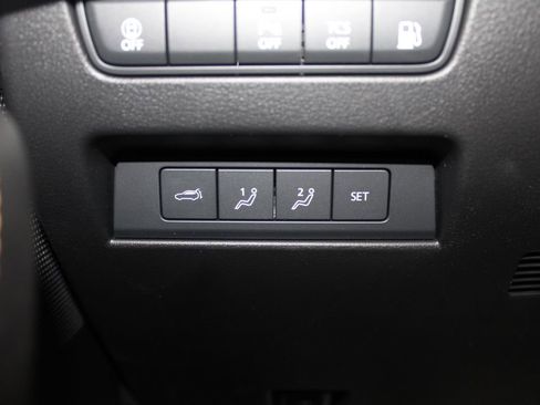 Used 2024 MAZDA CX-90 Plug-In Hybrid w/ Premium Pkg image 45