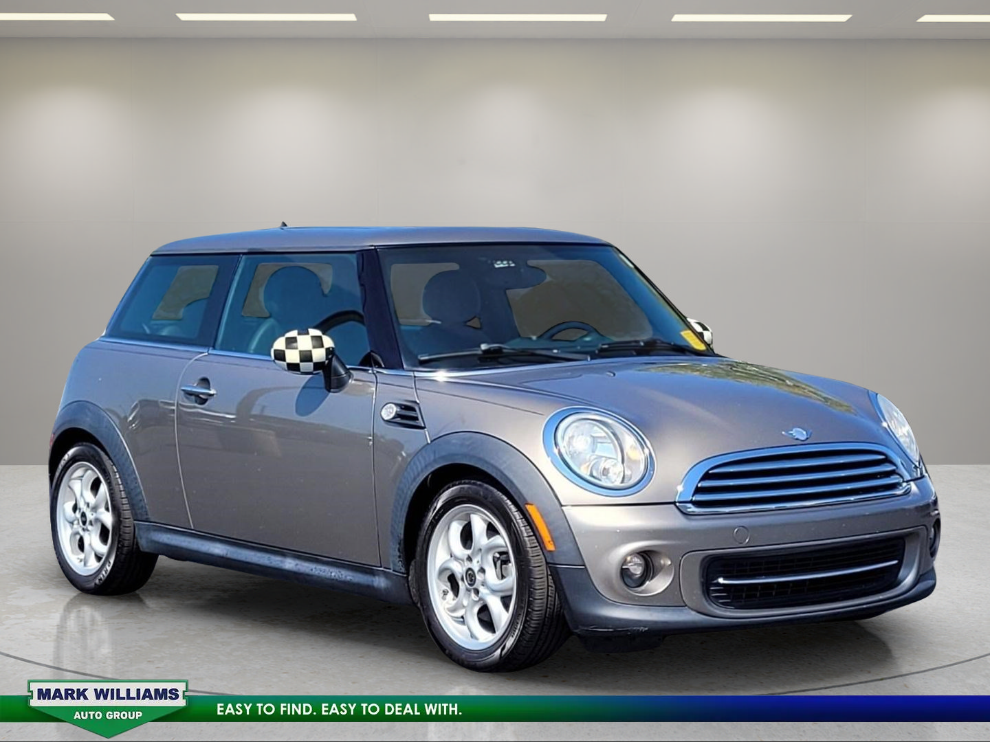 Used 2011 MINI Cooper Hardtop FWD image 2