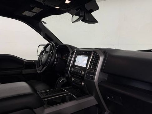Used 2018 Ford F150 Raptor w/ Equipment Group 802A Luxury AWD/4WD image 18