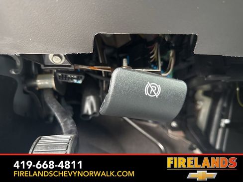 Used 2024 Chevrolet Express 3500 LT w/ LT Preferred Equipment Group image 10