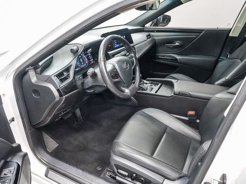 Used 2024 Lexus ES 350 w/ Accessory Package (Z1) FWD image 18