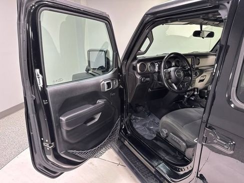 Used 2019 Jeep Wrangler Unlimited Sport S AWD/4WD image 8