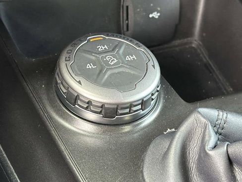 Used 2023 Ford Bronco Black Diamond image 19