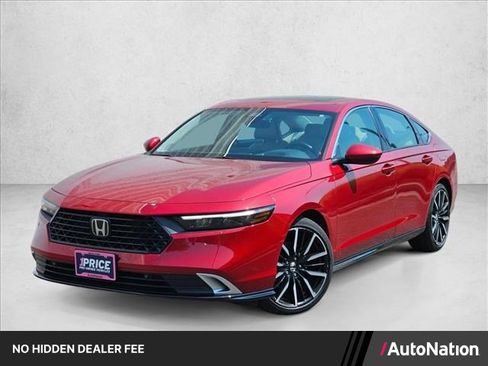 Used 2023 Honda Accord Touring image 1