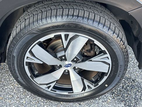 Used 2020 Subaru Forester Touring w/ Popular Package #2 image 17