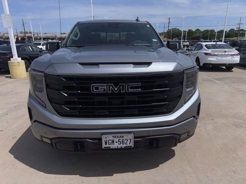 Used 2025 GMC Sierra 1500 Elevation w/ Elevation Premium Package RWD image 2