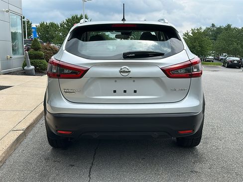 Used 2021 Nissan Rogue Sport SL w/ Premium Package AWD/4WD image 6