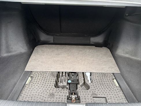 Used 2023 Honda Accord EX image 10