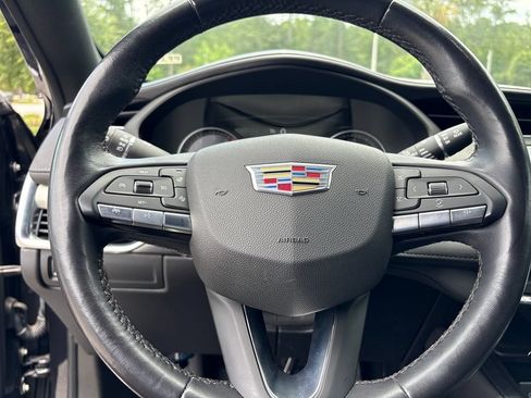 Used 2023 Cadillac XT4 Premium Luxury w/ Cold Weather Package AWD/4WD image 13