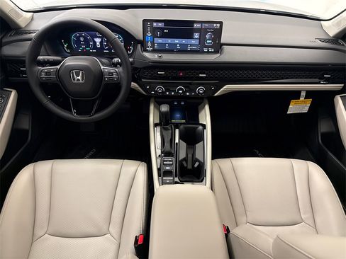 New 2025 Honda Accord EX-L image 9