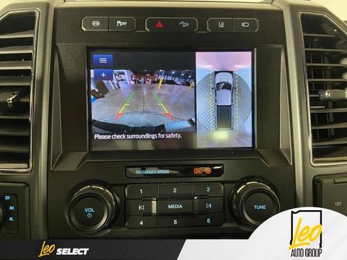 Used 2022 Ford F250 XLT w/ XLT Premium Package AWD/4WD image 18