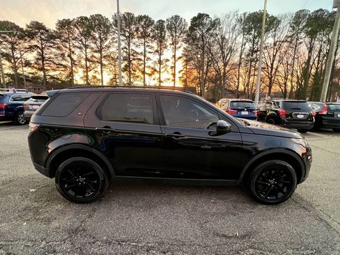 Used 2017 Land Rover Discovery Sport HSE image 4