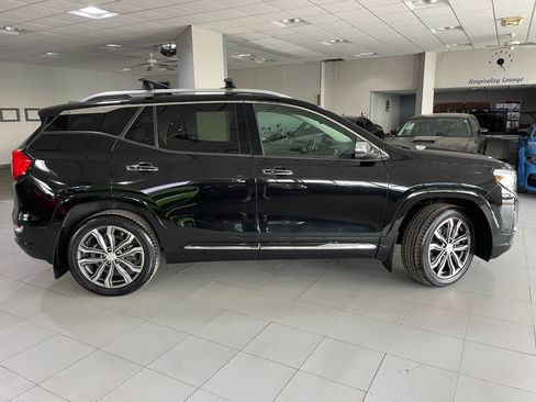 Used 2019 GMC Terrain Denali w/ Driver Alert Package II image 10