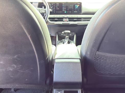 Used 2025 Kia K4 EX FWD image 26