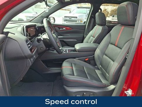 Used 2024 Chevrolet Traverse RS w/ LPO, Floor Liner Package image 19