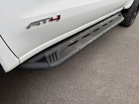 Used 2020 GMC Sierra 1500 AT4 w/ AT4 Premium Package image 17