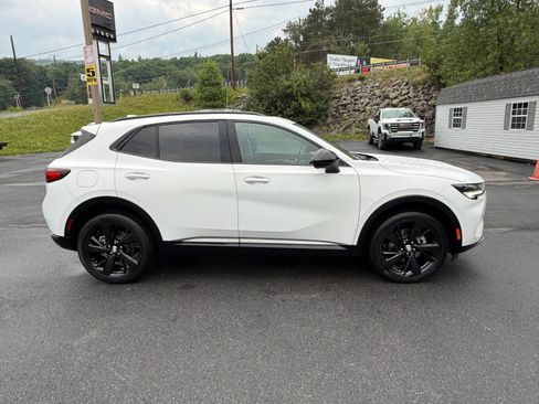 Used 2022 Buick Envision Preferred AWD/4WD image 6