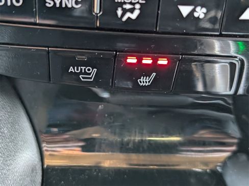 Used 2024 Acura MDX FWD image 16