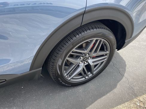 Certified 2025 Ford Explorer ST image 20